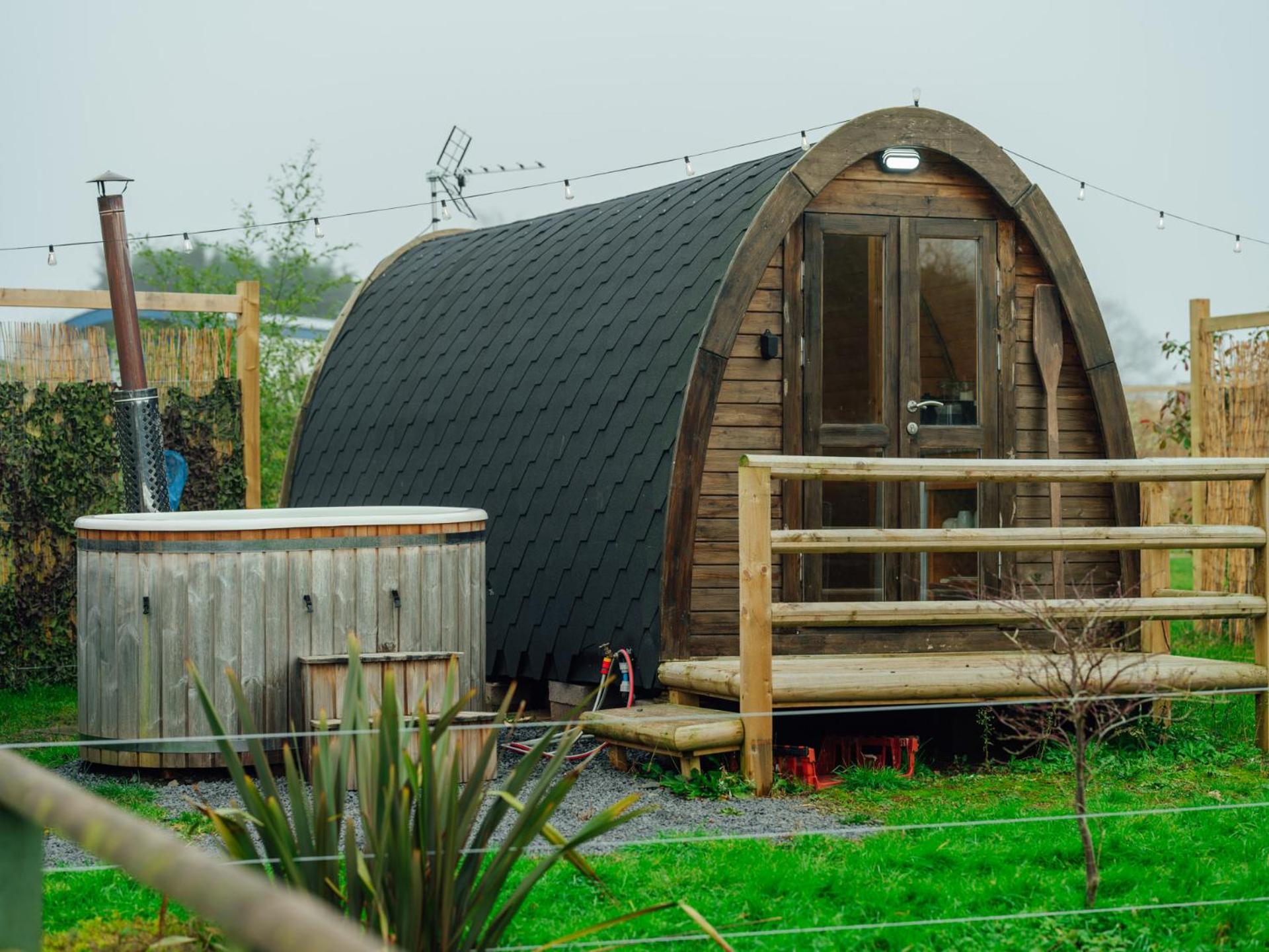 Sunset Retreats The Ice Viking Villa วุร์สเตอร์ ภายนอก รูปภาพ