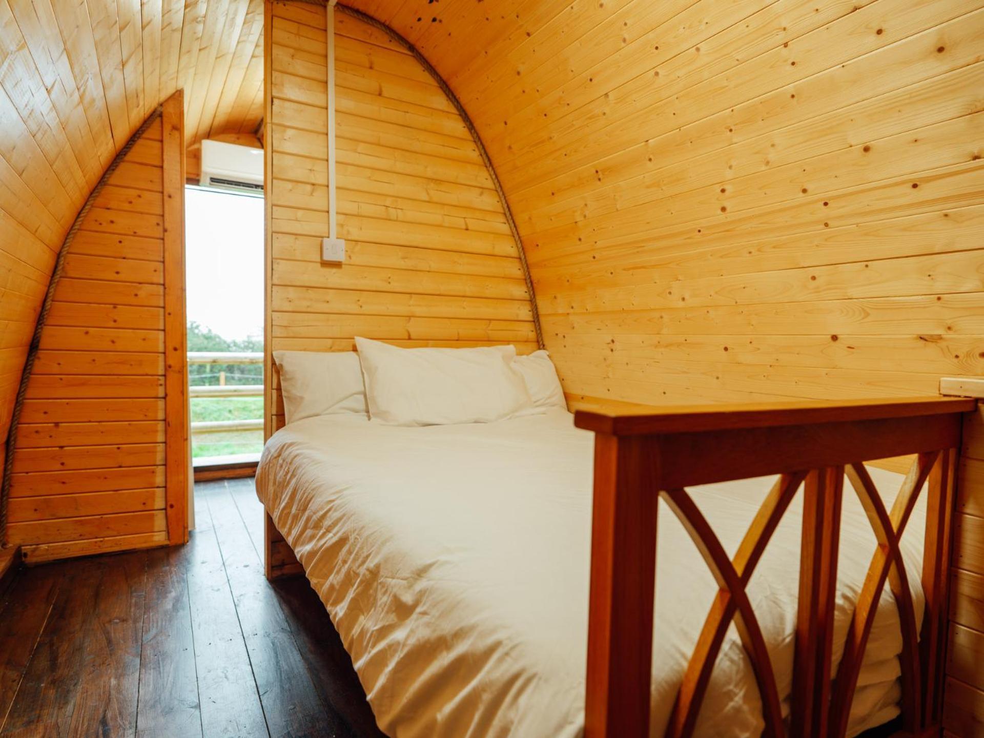 Sunset Retreats The Ice Viking Villa วุร์สเตอร์ ภายนอก รูปภาพ